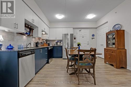 119 - 290 Liberty Street N, Clarington (Bowmanville), ON - Indoor Photo Showing Kitchen With Upgraded Kitchen