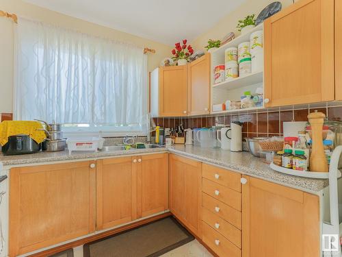 12719 114 St Nw, Edmonton, AB - Indoor Photo Showing Kitchen With Double Sink