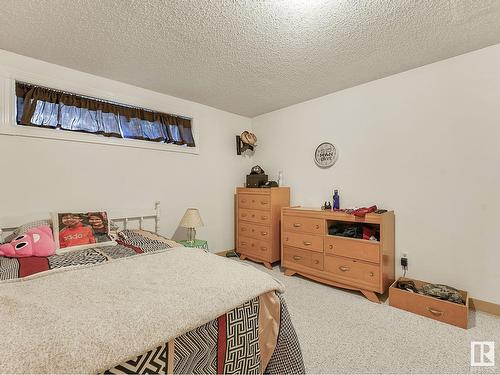 12719 114 St Nw, Edmonton, AB - Indoor Photo Showing Bedroom