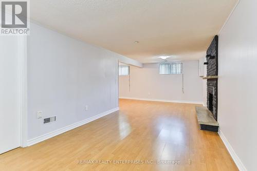 736 Consort Crescent, Mississauga, ON - Indoor Photo Showing Other Room