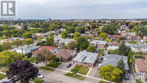 736 Consort Crescent, Mississauga, ON - Outdoor With View