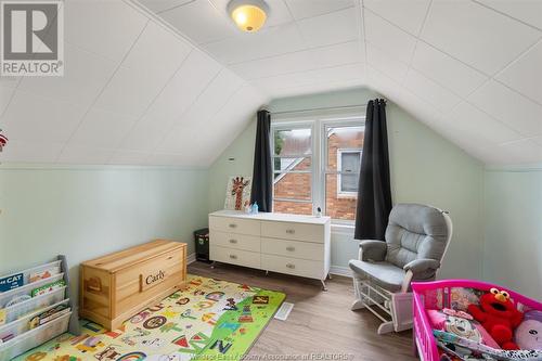 1229 Fairview Boulevard, Windsor, ON - Indoor Photo Showing Bedroom