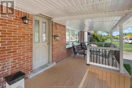 1229 Fairview Boulevard, Windsor, ON - Outdoor With Deck Patio Veranda With Exterior