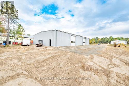 99 Industrial Avenue, Petawawa, ON 