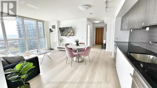 2706 - 75 Queens Wharf Road, Toronto, ON - Indoor Photo Showing Kitchen