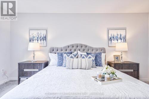 258 Stone Road, Aurora, ON - Indoor Photo Showing Bedroom