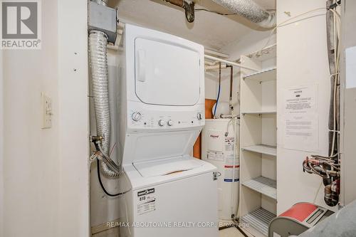 310 - 2199 Sixth Line, Oakville, ON - Indoor Photo Showing Laundry Room