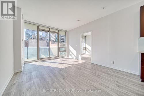 809 - 33 Lombard Street, Toronto, ON - Indoor Photo Showing Other Room With Fireplace