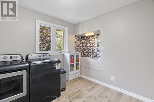 2162 Parkhill Drive, North Middlesex (Parkhill), ON - Indoor Photo Showing Laundry Room