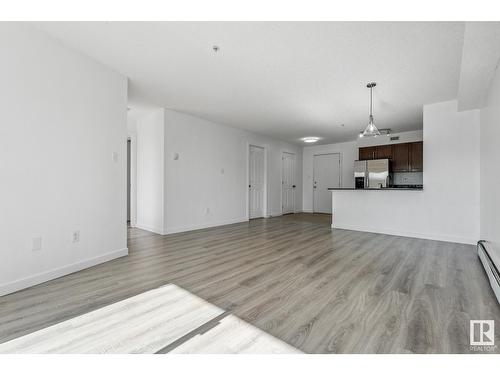 #303 11816 22 Av Sw, Edmonton, AB - Indoor