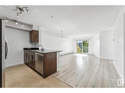 #303 11816 22 Av Sw, Edmonton, AB - Indoor Photo Showing Kitchen