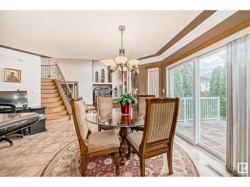 15907 91 St Nw, Edmonton, AB - Indoor Photo Showing Dining Room