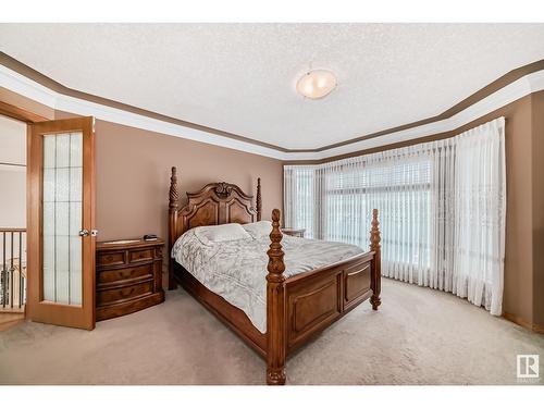 15907 91 St Nw, Edmonton, AB - Indoor Photo Showing Bedroom