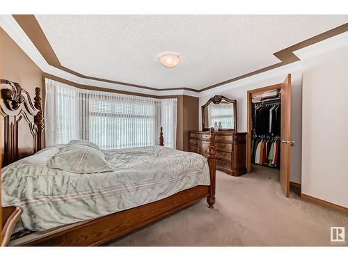 15907 91 St Nw, Edmonton, AB - Indoor Photo Showing Bedroom