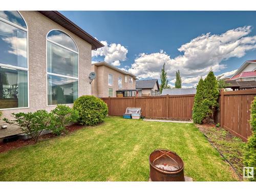 15907 91 St Nw, Edmonton, AB - Outdoor