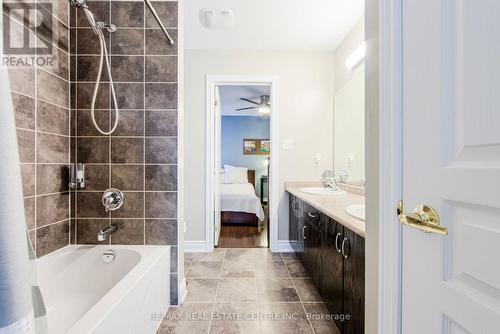 30 Deanston Court, Brampton, ON - Indoor Photo Showing Bathroom