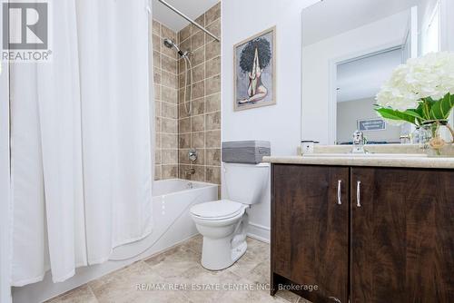 30 Deanston Court, Brampton, ON - Indoor Photo Showing Bathroom