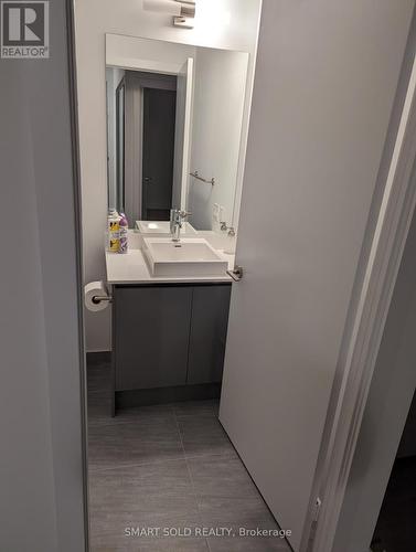 1506 - 251 Manitoba Street, Toronto, ON - Indoor Photo Showing Bathroom