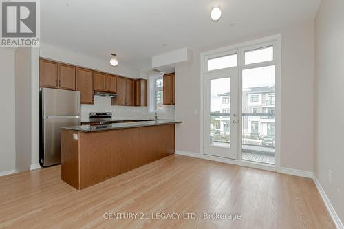 308 - 10 Halliford Place, Brampton, ON - Indoor Photo Showing Kitchen