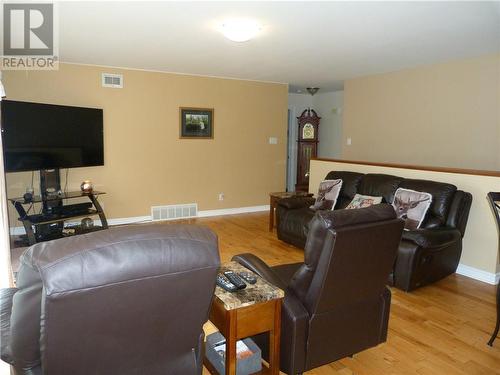 40 Lori Lane, North Dundas, ON - Indoor