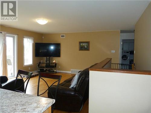 40 Lori Lane, North Dundas, ON - Indoor