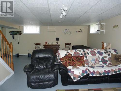 40 Lori Lane, North Dundas, ON - Indoor