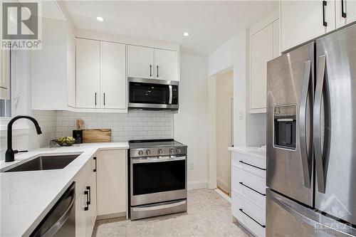 50 Elliot Avenue, Ottawa, ON - Indoor Photo Showing Kitchen With Stainless Steel Kitchen With Upgraded Kitchen