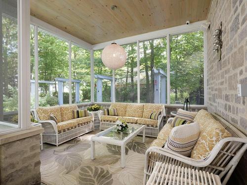 Solarium - 28 Rue Sunrise, Hudson, QC - Indoor Photo Showing Living Room