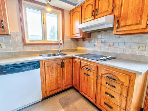 Kitchen - 412 Rue Victoria, Sorel-Tracy, QC - Indoor Photo Showing Kitchen