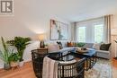 20B Leaside Park Drive, Toronto, ON  - Indoor Photo Showing Living Room 