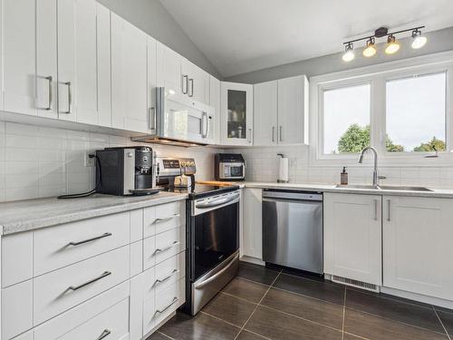 Kitchen - 9 Rue Boulay, Gatineau (Hull), QC - Indoor Photo Showing Kitchen