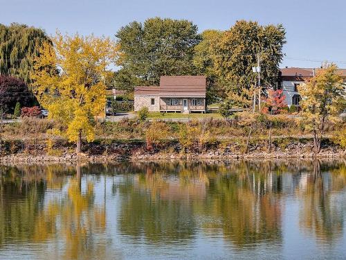 FaÃ§ade - 566 Rue Champlain, Saint-Jean-Sur-Richelieu, QC - Outdoor With Body Of Water With View