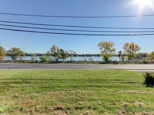 Vue sur l'eau - 566 Rue Champlain, Saint-Jean-Sur-Richelieu, QC - Outdoor With Body Of Water With View