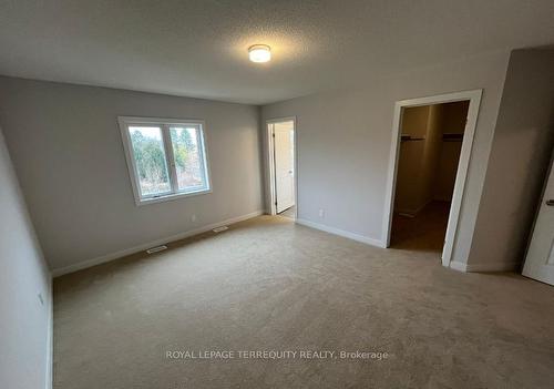 46 Trailside Dr, Haldimand, ON - Indoor Photo Showing Other Room