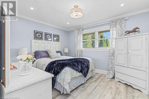 397461 Concession 10, Meaford (Municipality), ON - Indoor Photo Showing Bedroom