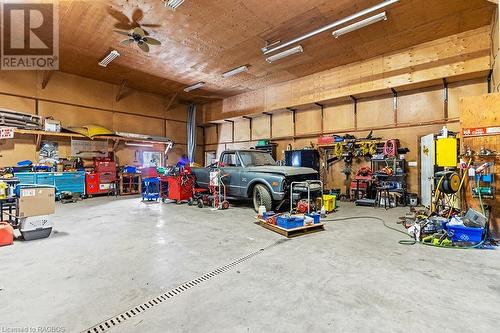 397461 Concession 10, Meaford (Municipality), ON - Indoor Photo Showing Garage