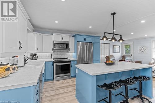 397461 Concession 10, Meaford (Municipality), ON - Indoor Photo Showing Kitchen With Upgraded Kitchen