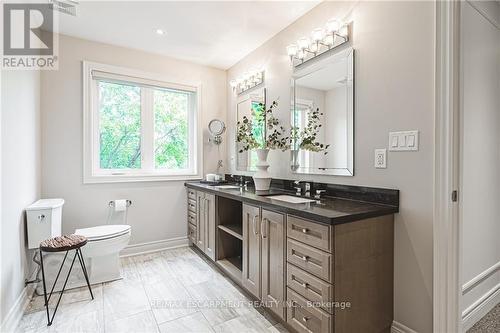 468 Mayzel Road, Burlington, ON - Indoor Photo Showing Bathroom