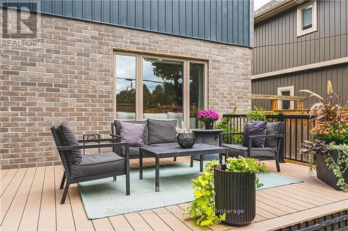 468 Mayzel Road, Burlington, ON - Outdoor With Deck Patio Veranda With Exterior