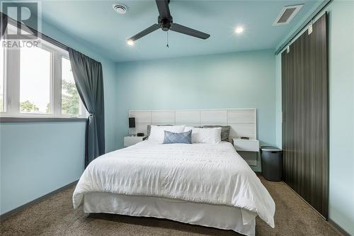 200 Brock Street North, Sarnia, ON - Indoor Photo Showing Bedroom