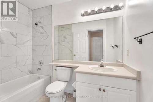 50 Bassenthwaite Crescent, London, ON - Indoor Photo Showing Bathroom