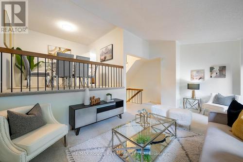 572 Sandhurst Circle, Toronto, ON - Indoor Photo Showing Living Room