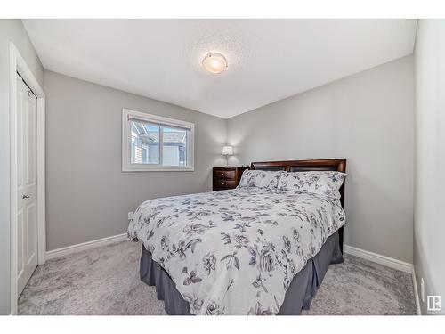 1204 24 Av Nw, Edmonton, AB - Indoor Photo Showing Bedroom