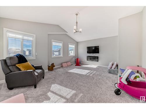 1204 24 Av Nw, Edmonton, AB - Indoor Photo Showing Living Room