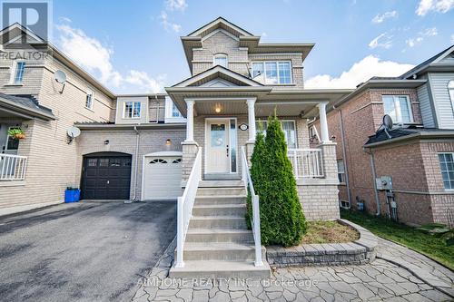 315 Flagstone Way, Newmarket, ON - Outdoor With Facade