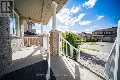 315 Flagstone Way, Newmarket, ON - Outdoor With Deck Patio Veranda