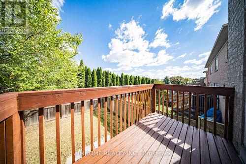 315 Flagstone Way, Newmarket, ON - Outdoor With Deck Patio Veranda