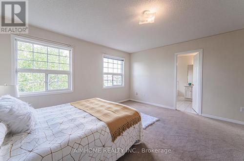 315 Flagstone Way, Newmarket, ON - Indoor Photo Showing Bedroom