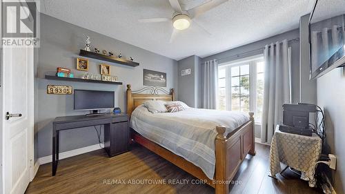 14 Saffron Crescent, Brampton, ON - Indoor Photo Showing Bedroom