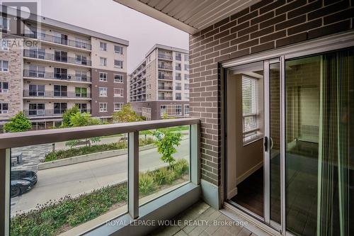 H201 - 62 Balsam Street, Waterloo, ON - Outdoor